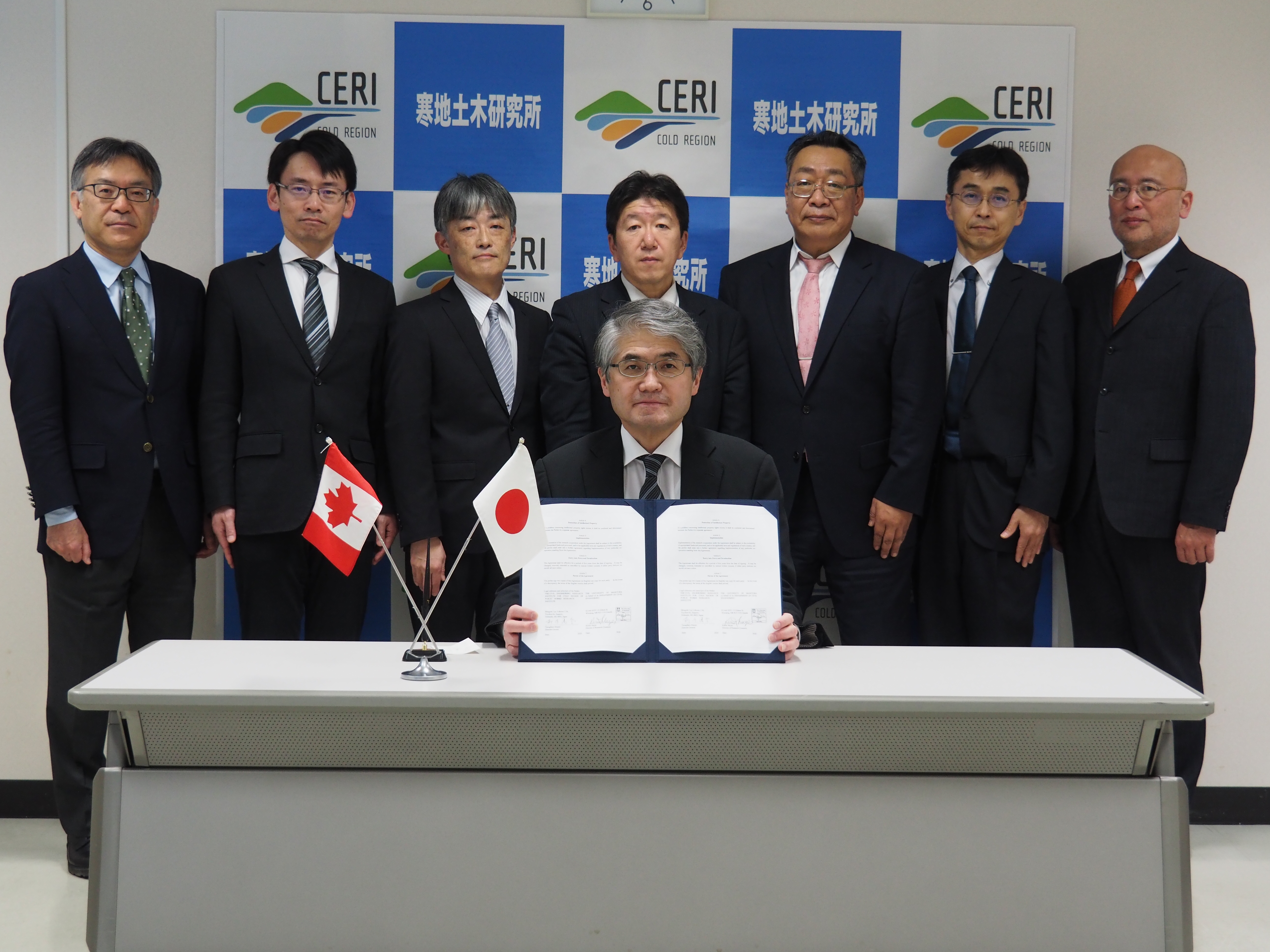 Conclusion of the agreement with THE UNIVERSITY OF MANITOBA, in Sapporo